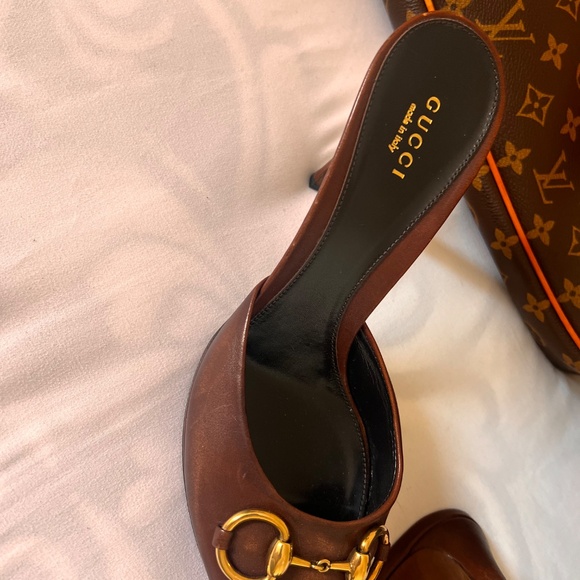 Gucci Sandals - Picture 2 of 3